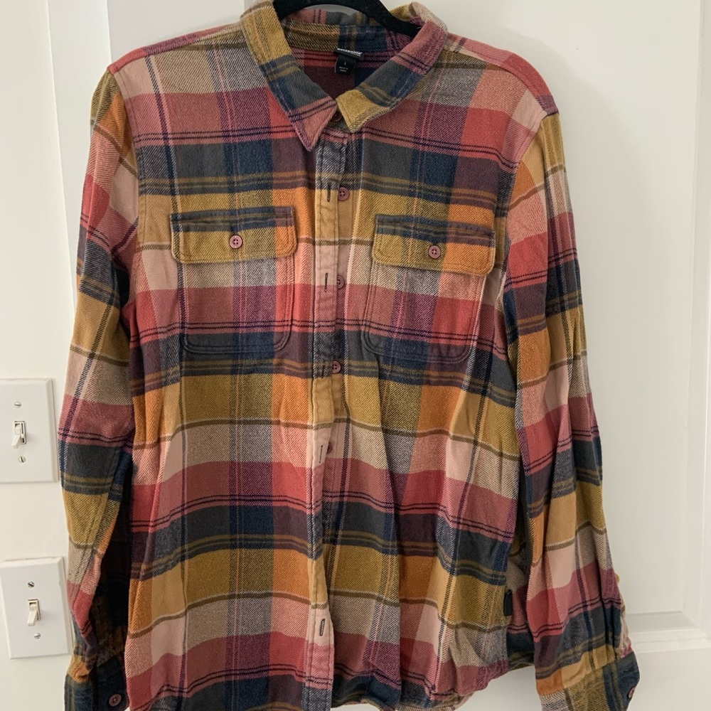 Women’s patagonia flannel
